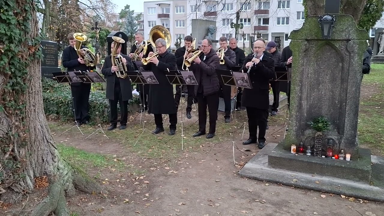 Svatomichaelská dechová kapela - smuteční pochod 