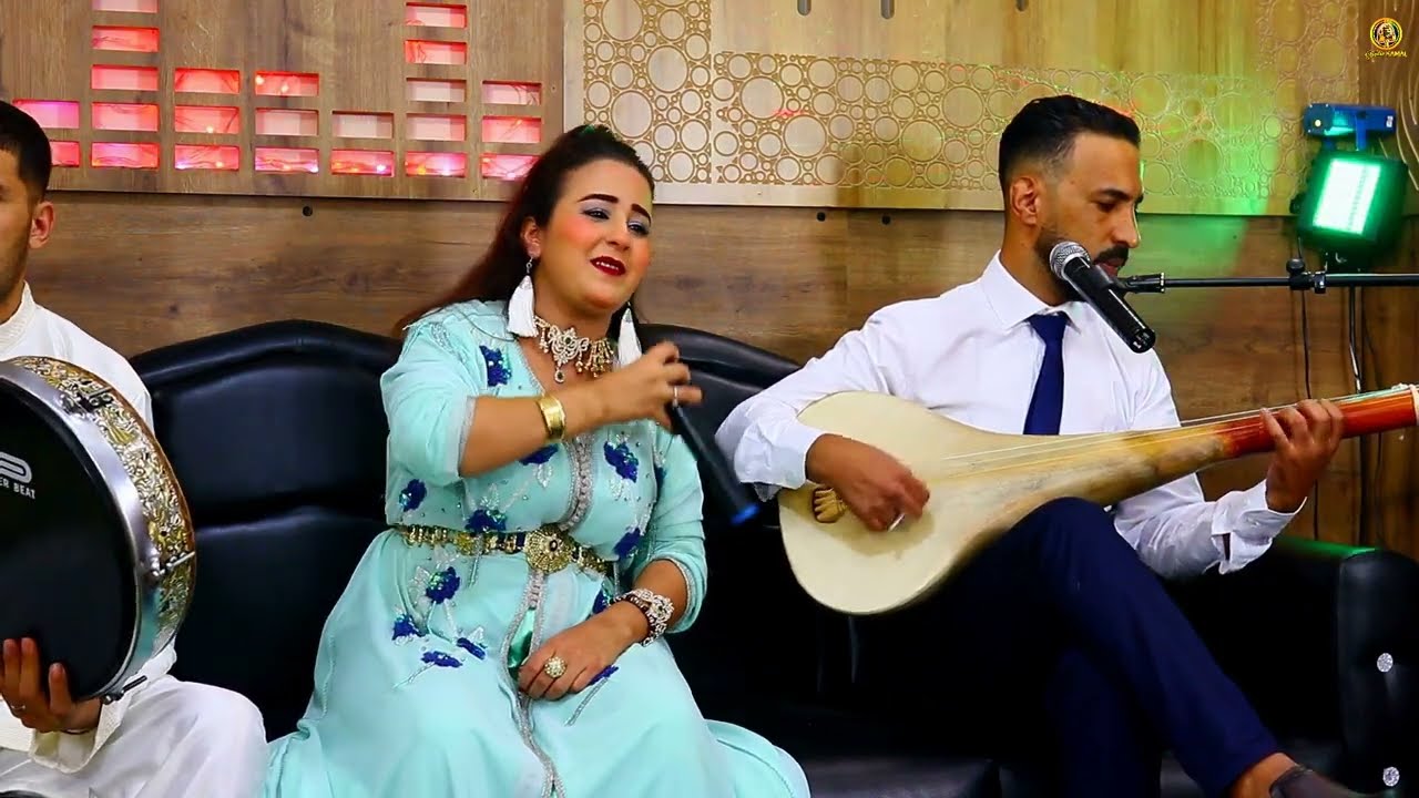 عشاق الوترة الأمازيغية مع الفنانة سكينة تاجضيت رفقة جمال الزايدي واومنا بعنوان 