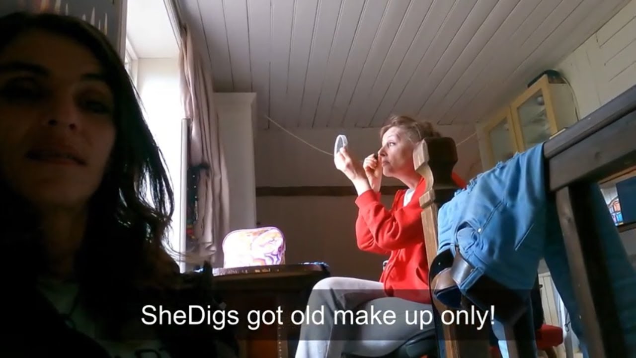Wearing 20 year old make up| SheDigs| Medieval Ruins of St.Olaf's church, Tunsberg|