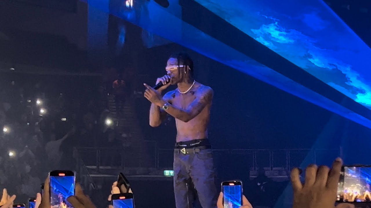 Travis Scott - 90210 (LIVE at THE O2 Arena London) 4K 60fps