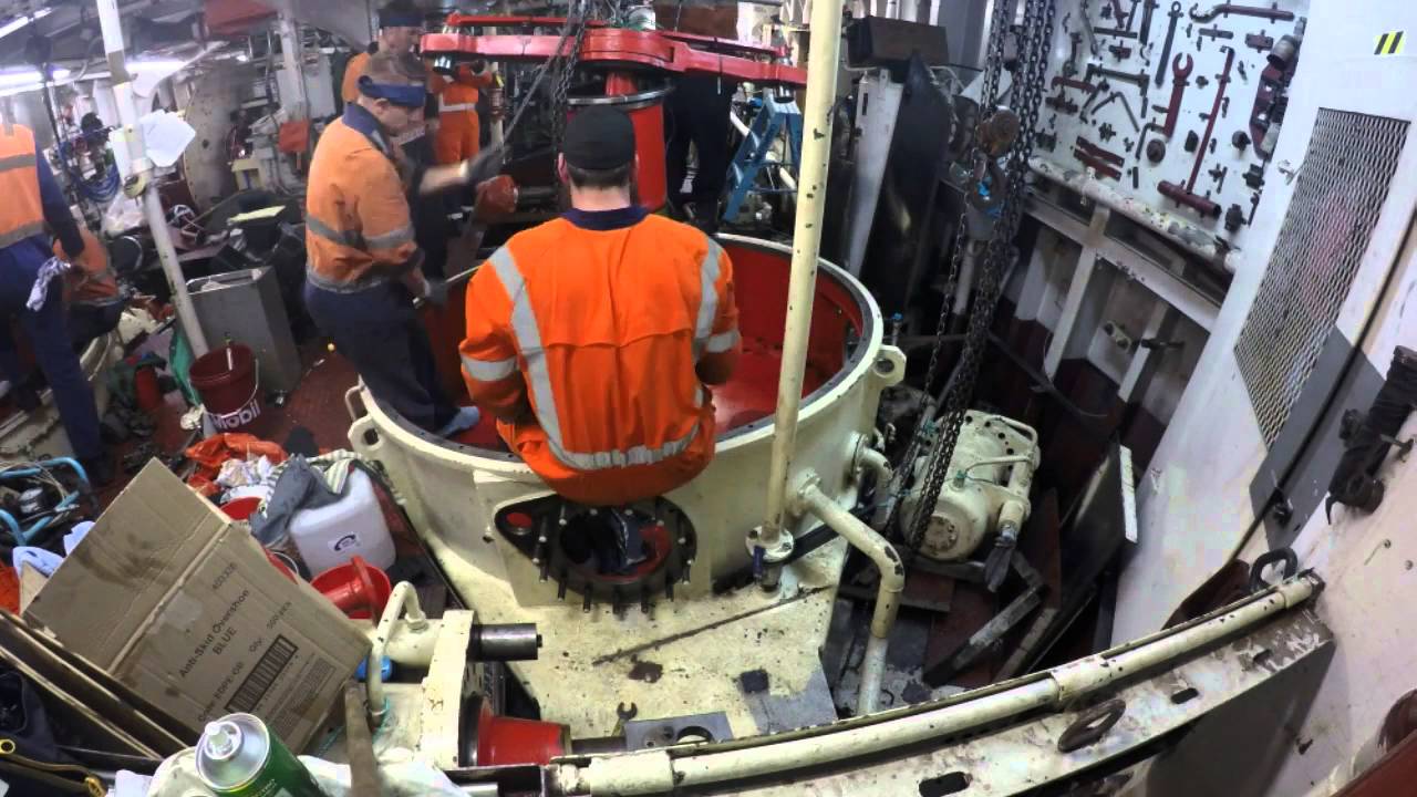 VOITH - Time Lapse - Marine Seal replacement