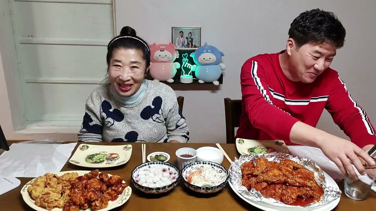 먹방MUKBANG 네네양념치킨,페리카나 반반치킨 YANGNYEOM-CHICKEN (EATING SHOW)
