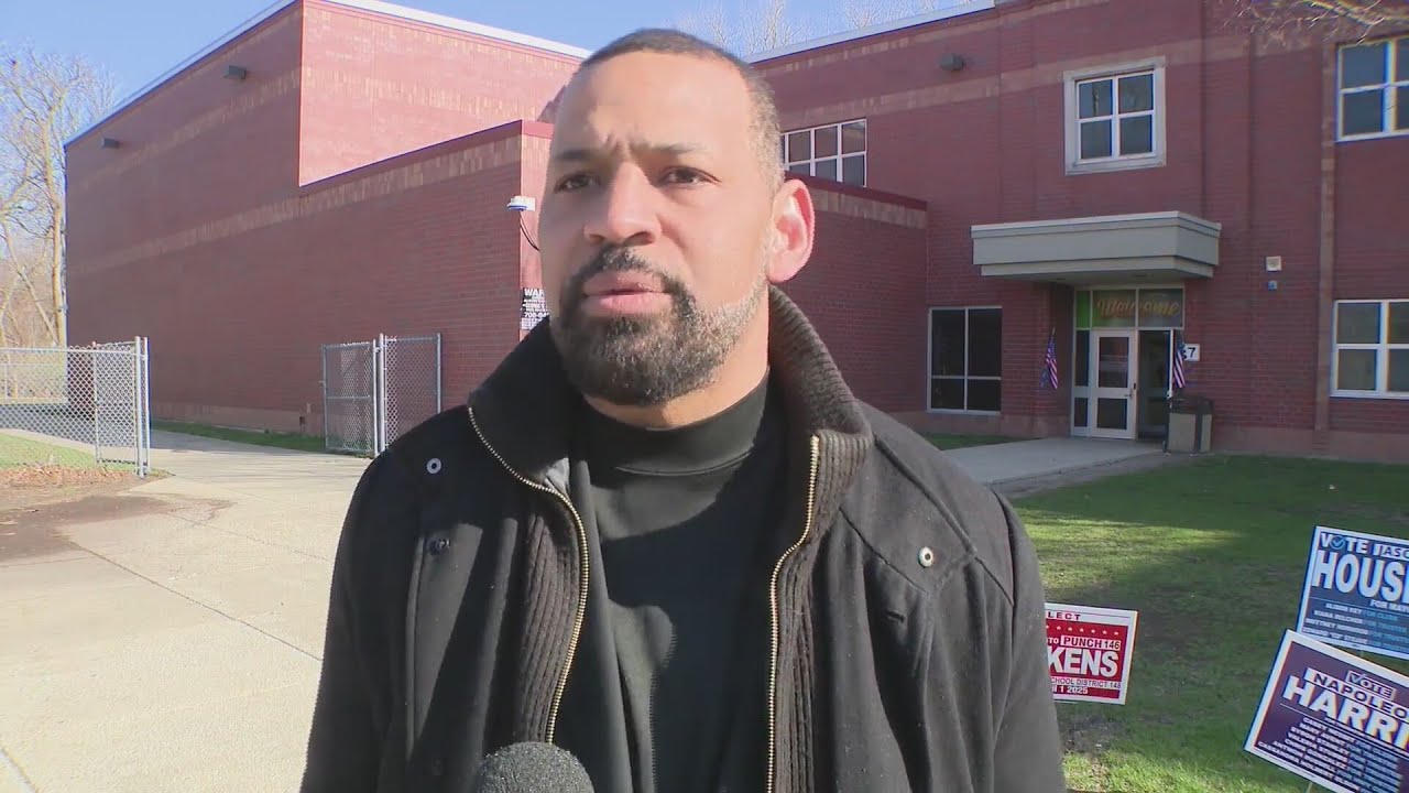 Sen. Napoleon Harris wins township supervisor seat, Jason House victorious in Dolton mayoral race