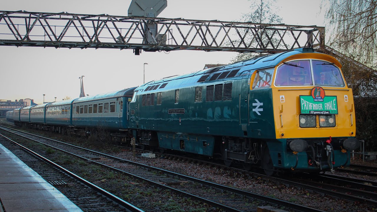 D1015 ‘Western Champion’ takes over The Pathfinder Finale at Gloucester - 20/12/2025