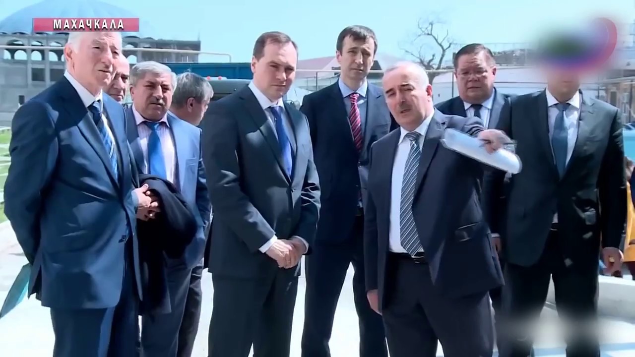 Кто взорвал могилу Устаза