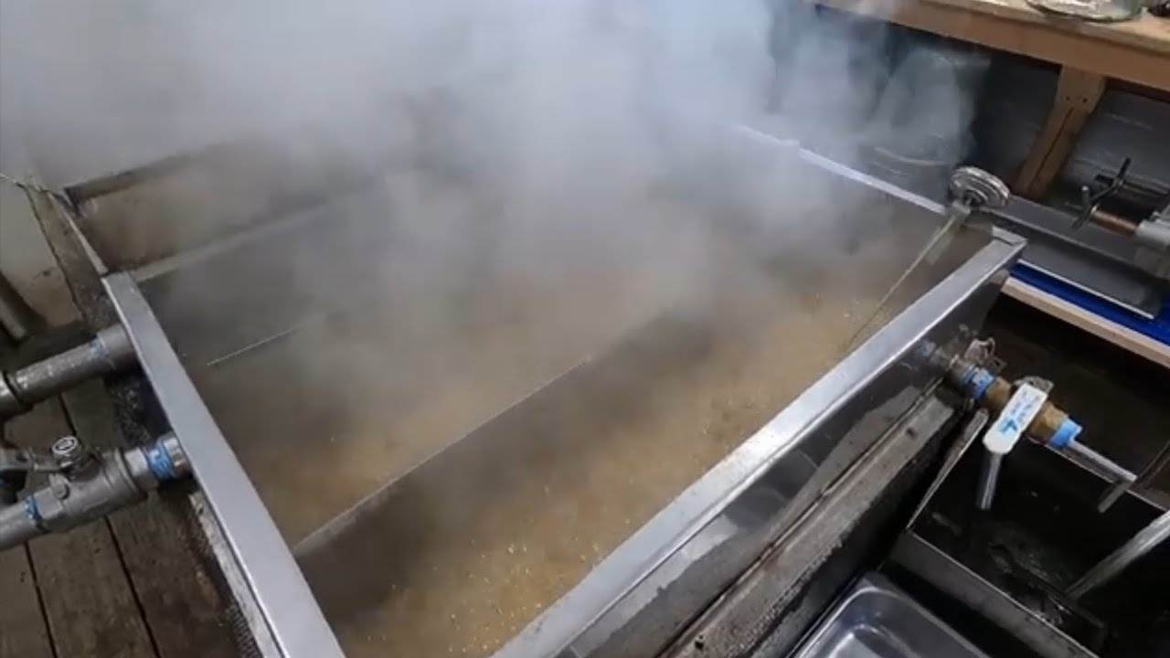 🍁 Making maple syrup in Vermont 🍁