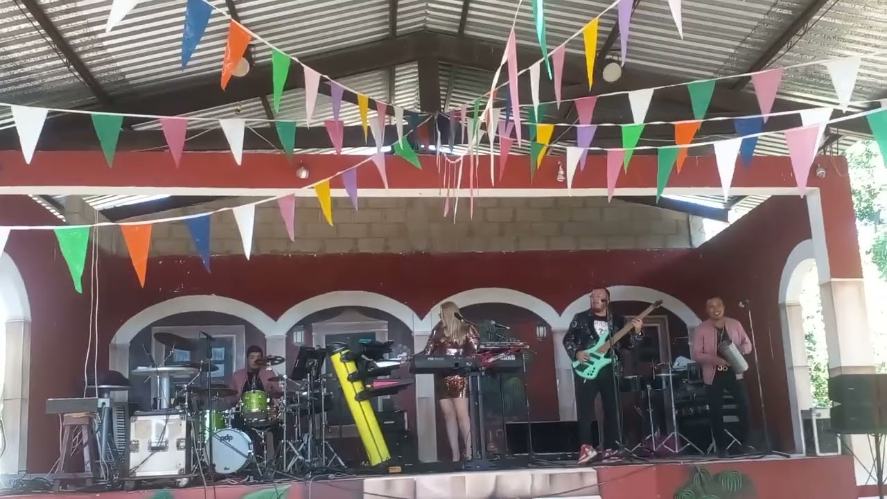 viry y puchu  los hijos del pulpo en la caba&ntilde;a  de maxcanu yuc