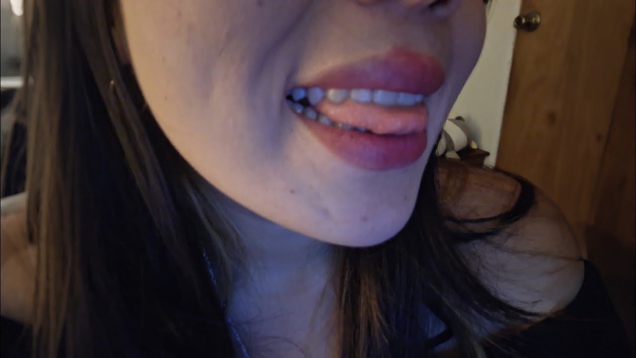 ASMR 1 hora MUY RELAX (spit painting, kisses, inaudible, mouth sounds +)