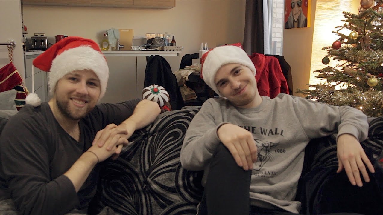 Our Favourite Things (with Manager Josh!) - COLLABMAS DAY 9