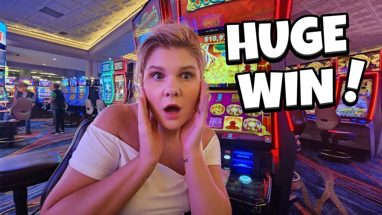 The Tiger ROARED and Gave Me a HUGE Win! (Ruby Slots)