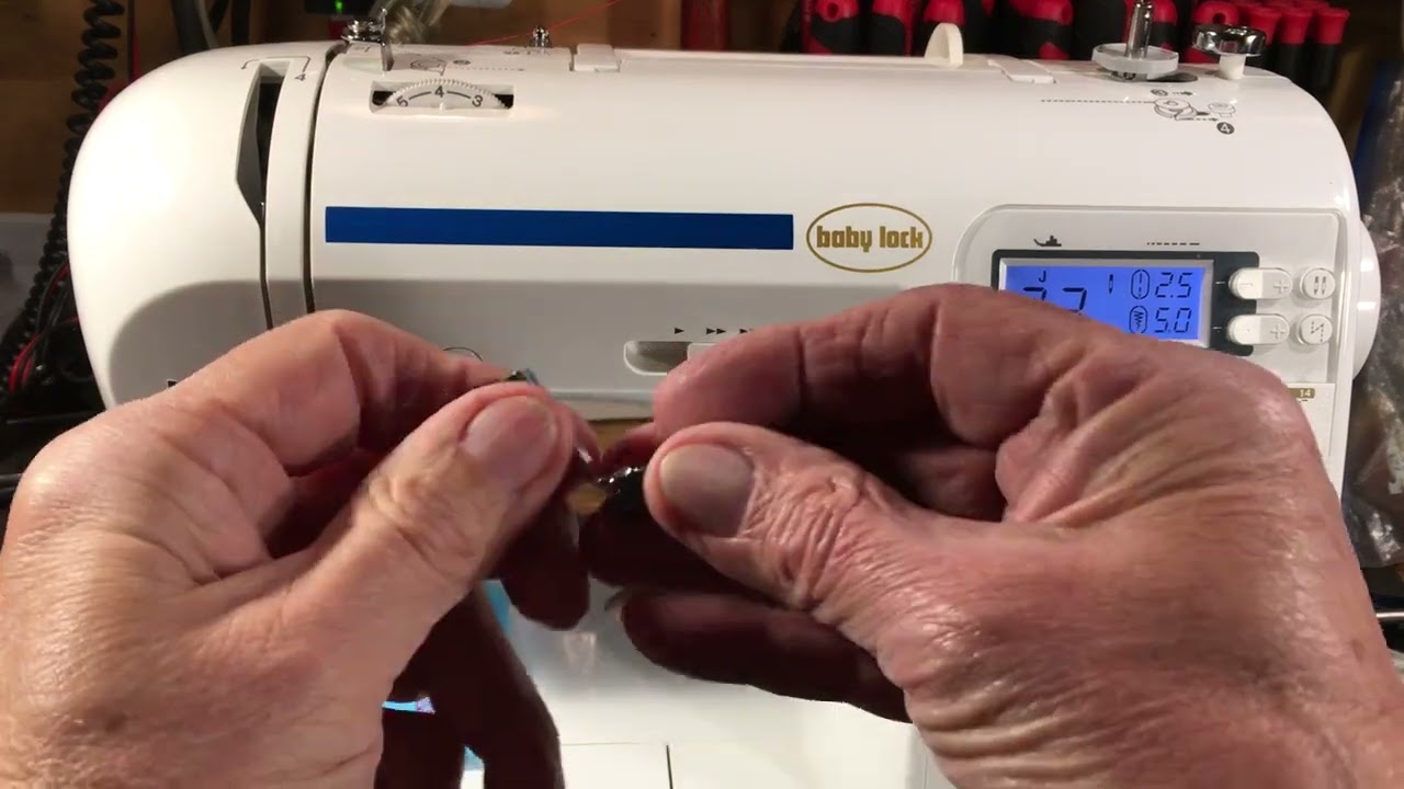Ревю Baby Lock «Grace» модели BL40 — один большой палец вверх. Отлично подходит для новичков или ...