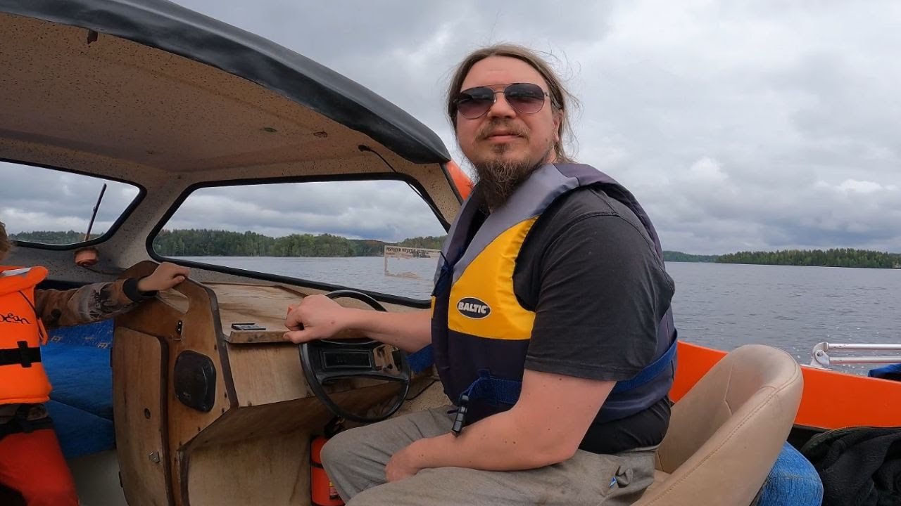 VENE VIHDOIN VESILLE. PALKITSEEKO TYÖ TEKIJÄÄNSÄ ?