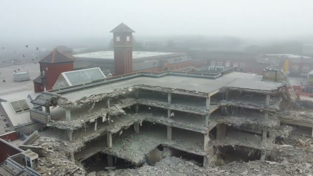Wigan Galleries Update 3rd Sept (glass canopy gone)