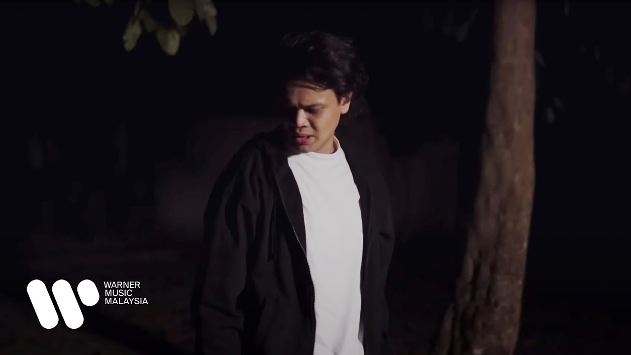 Fimie Don – Salahkan Aku (Official Visualizer)