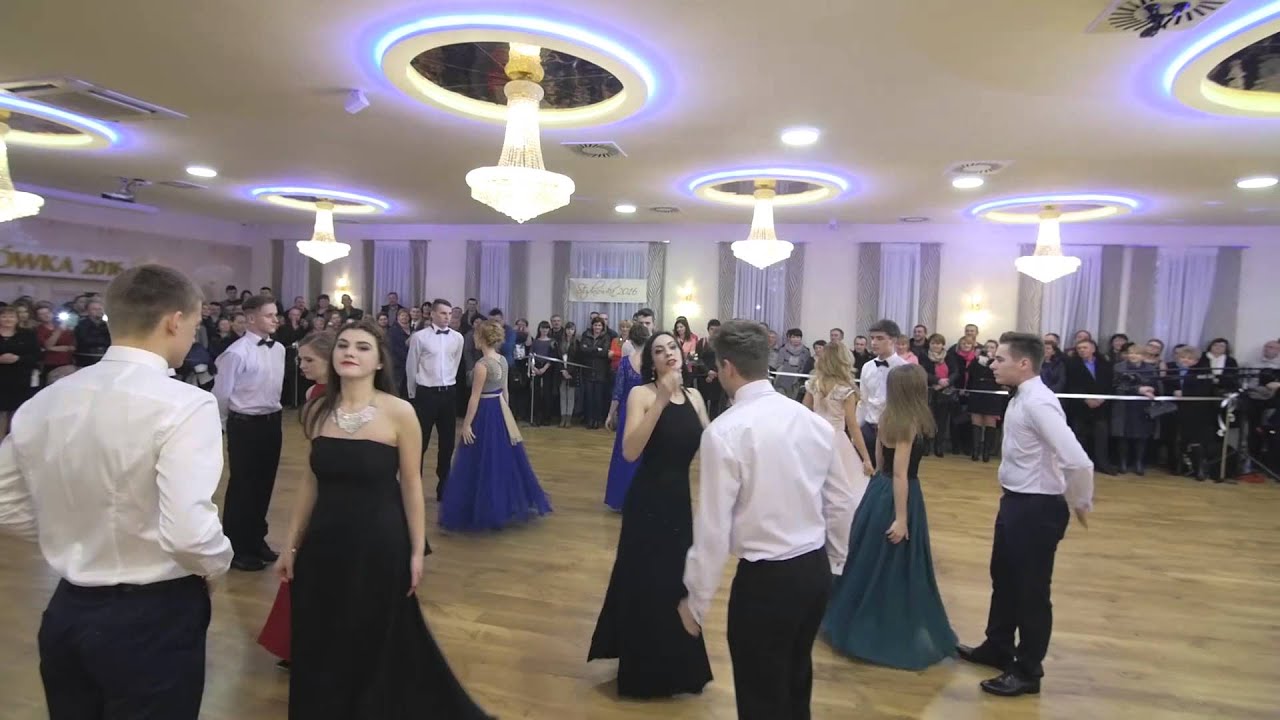 Walc wiedeński w wykonaniu uczniów III klas LO w Lubaczowie / Studniówka 2016