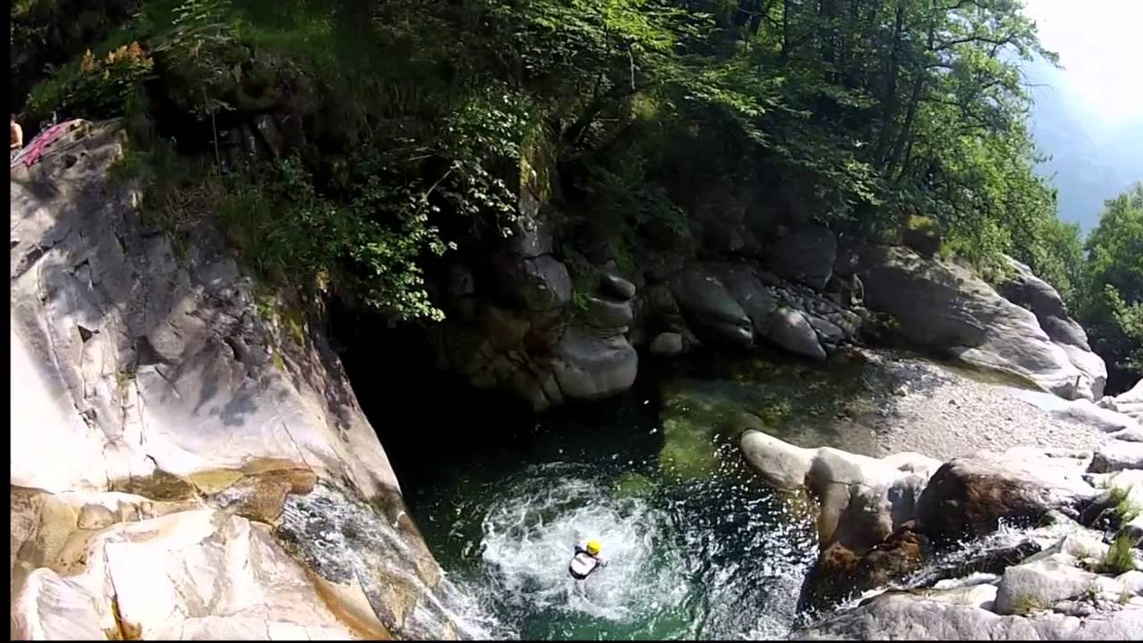 Canyoning Action 2012 Part2 Descendet Extrem