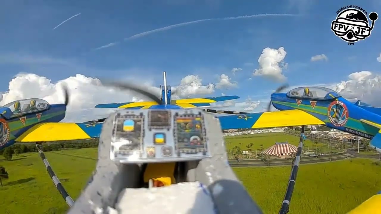 Primeiro voo em FPV da Esquadrilha da Fumaça!!