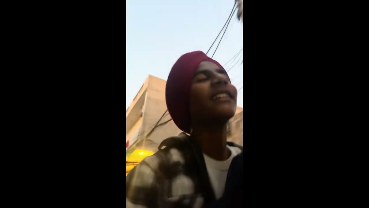 Ajj kita enjoy apa nikka brother naal ta ajj kita 1 kand hja tak papa nu pta nhi lgga 