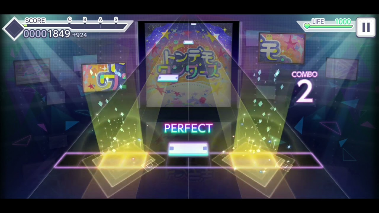 enstars but if i lose my combo the game switches