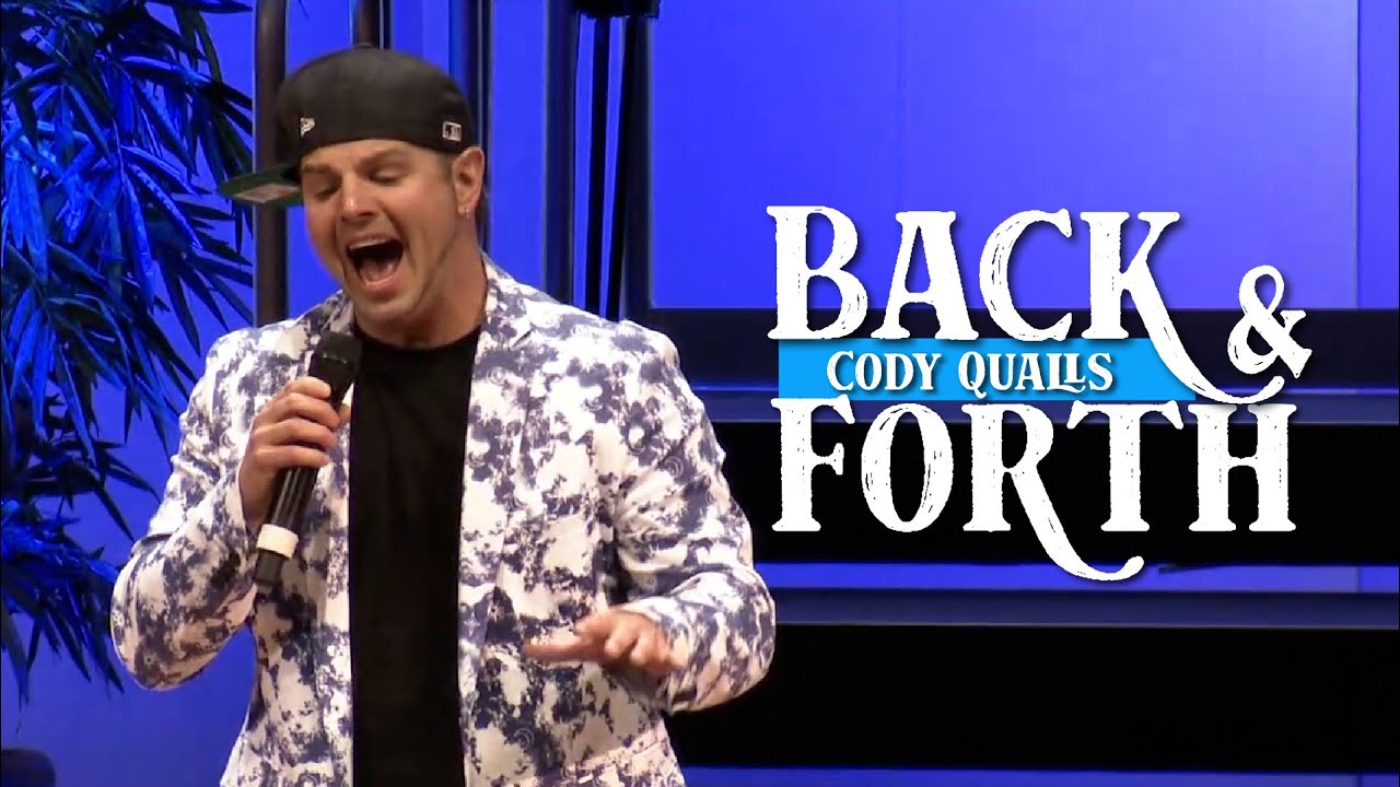 Cody Qualls Performs 