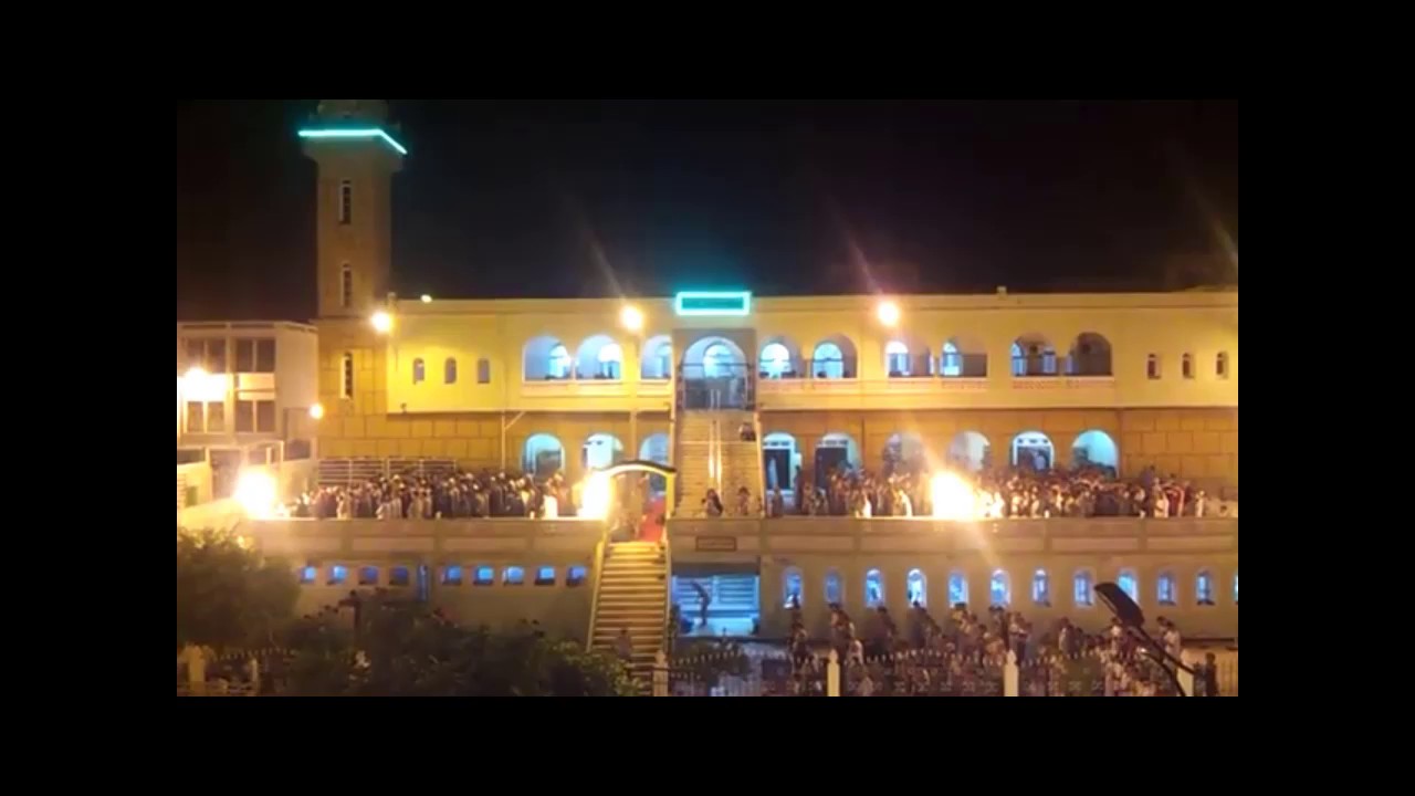 صلاة التراويح من مسجد الأرقم   بجيجل ليلة 16 رمضان 2017 -  1438هـ تلاوة خاشعة للشيخ عمران بوالريب