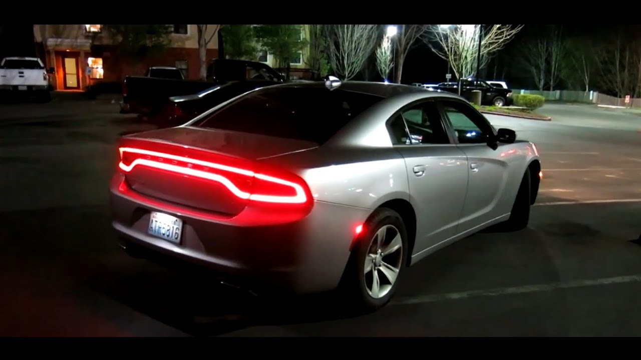 Dodge Charger 2015 на русском