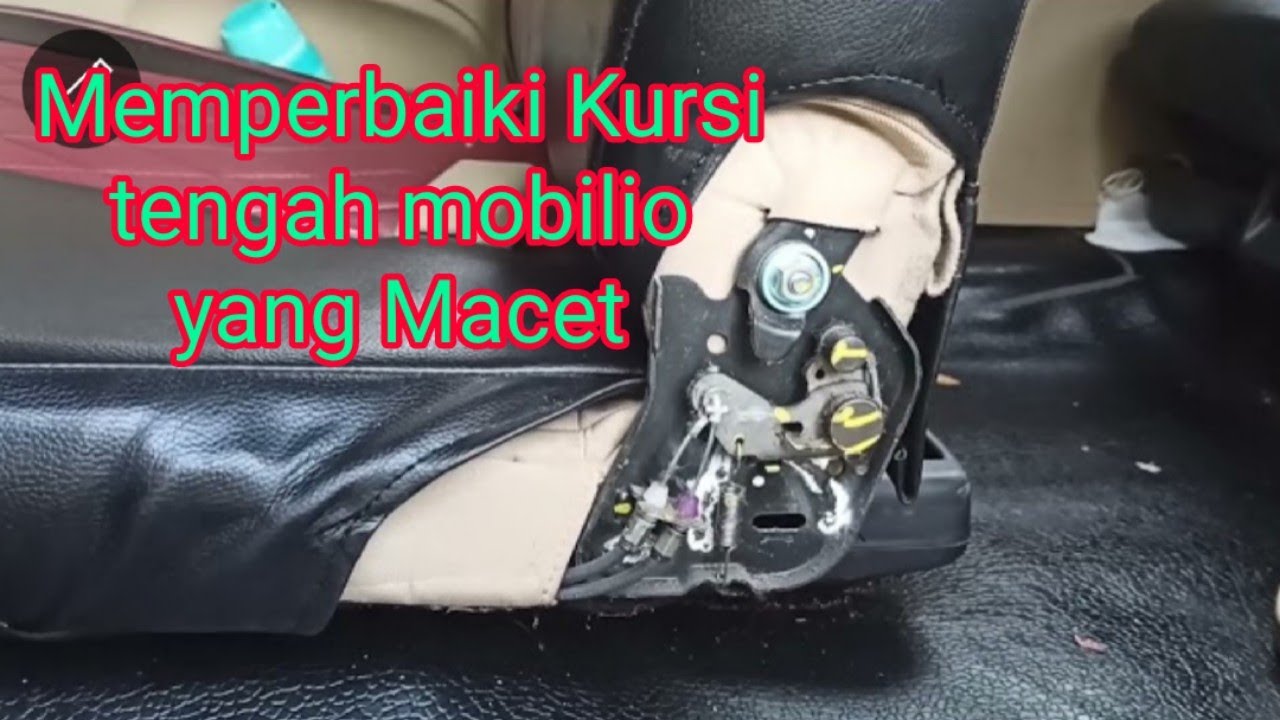 One touch tumble Mobilio macet, kursi baris kedua (jok) Mobilio macet