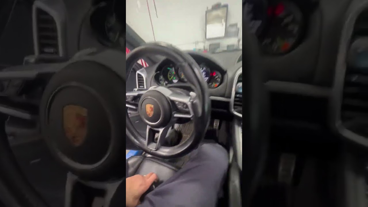 How to check Porsche cayenne hybrid oil level after oil change