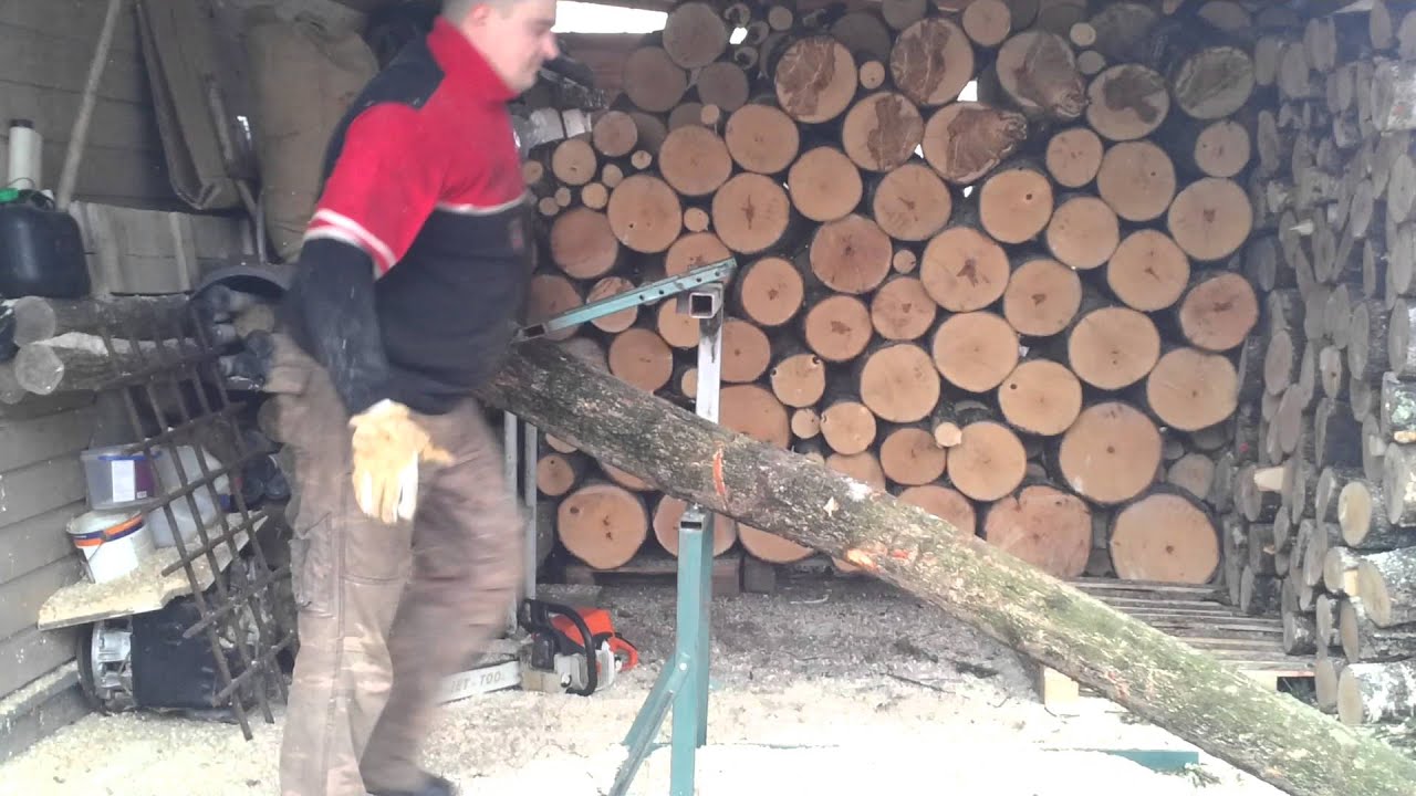 Išmanus ožys malkoms pjauti