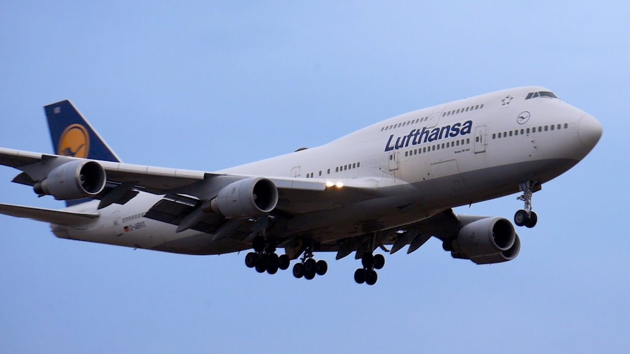 Lufthansa Boeing 747-430, Air Canada Cargo 767 - Toronto Pearson Arrivals