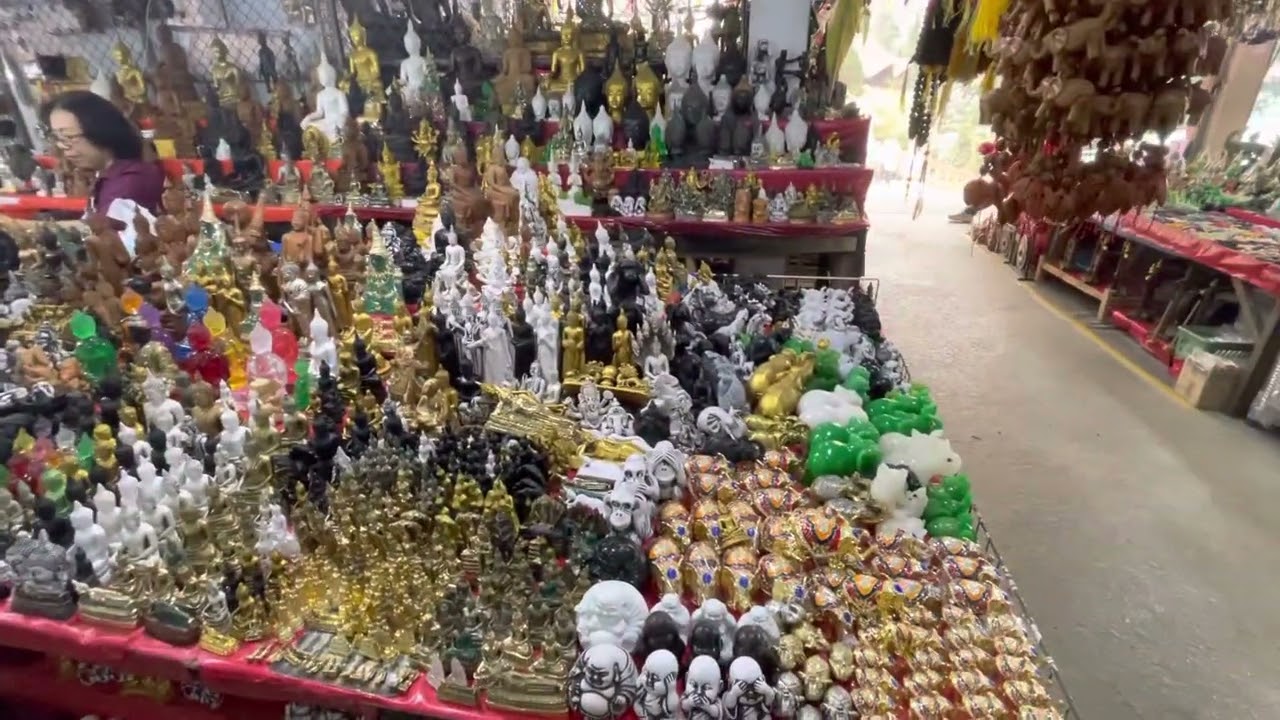 Doi Suthep Market Stall
