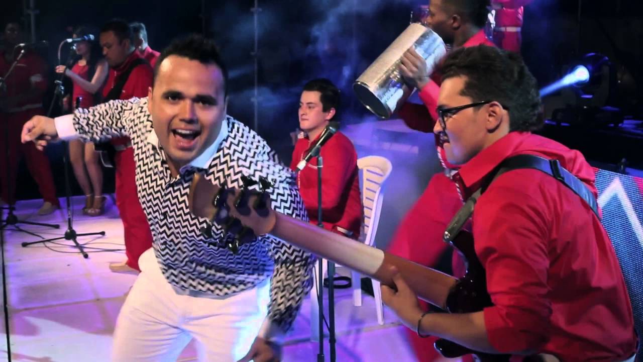 ME AGARRE DEL BENDITO   CIRO QUIÑONEZ y CARLOS RUEDA   DVD MAGICO