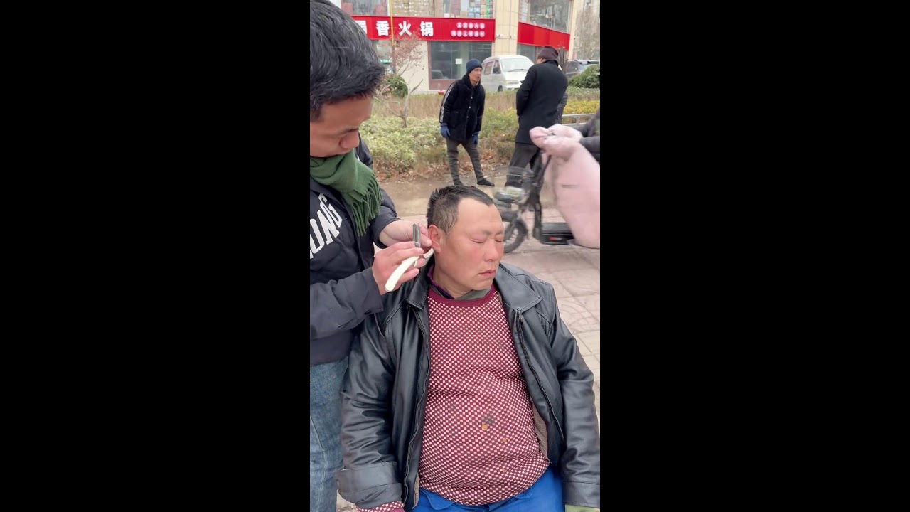 剃刀の神技 ✨ 古法光頭 Street Free Bald 2026-01-25 15:20:18