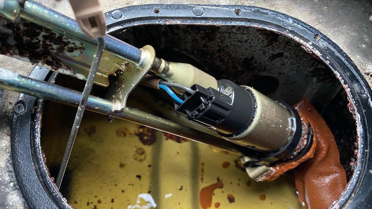 Miata fuel tank, pump and sending unit inspection.
