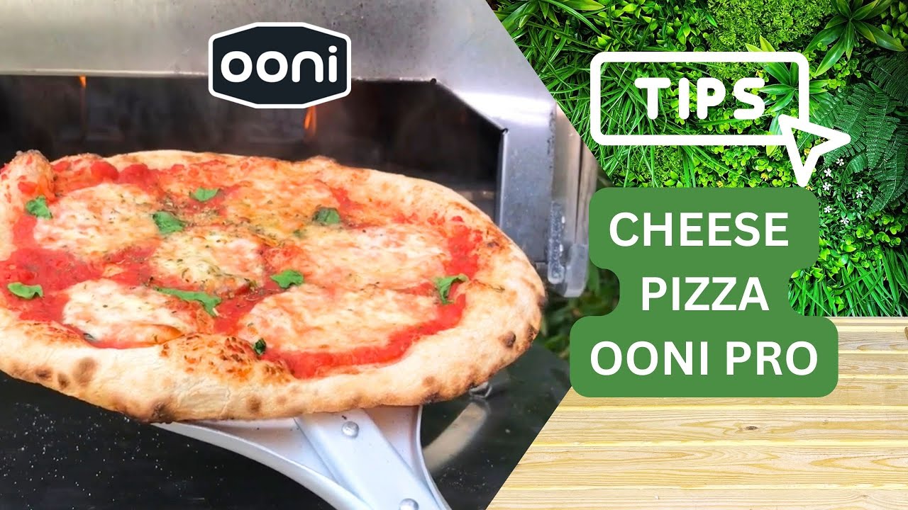 Ooni Pro Cooks a Tasty Margherita Pizza Using 70% Hydration Pizza Dough!