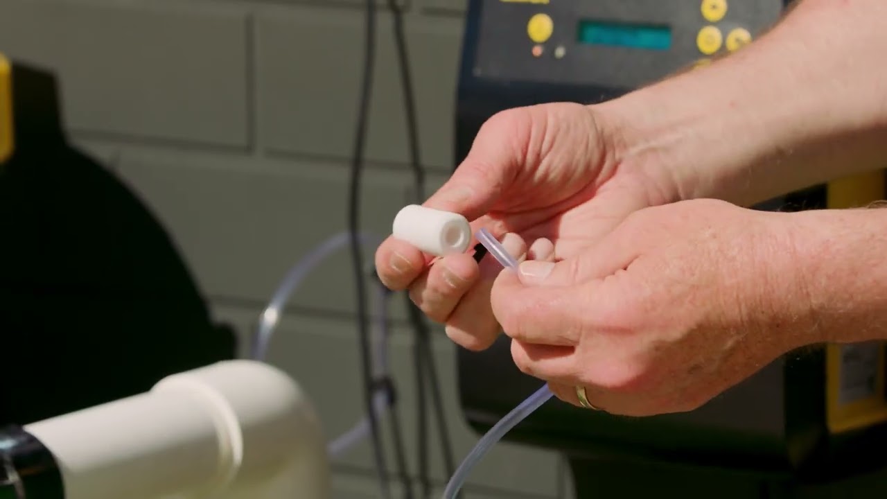 Davey Promatic Lifeguard -  Installing the acid dosing pump