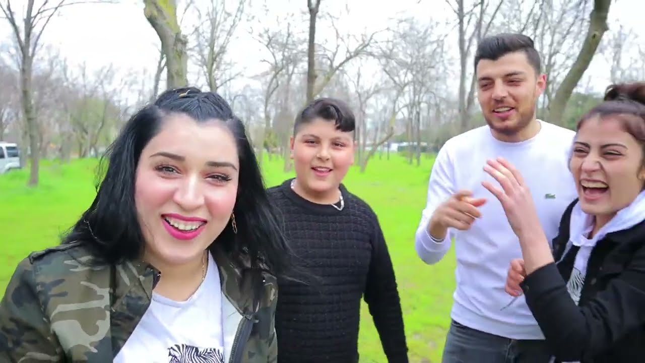 لعبة القنينة🍾والبيض🥚/اهرب قبل ماتنضرب بالبيض /تعبينا ريحة زنخ البيض😂