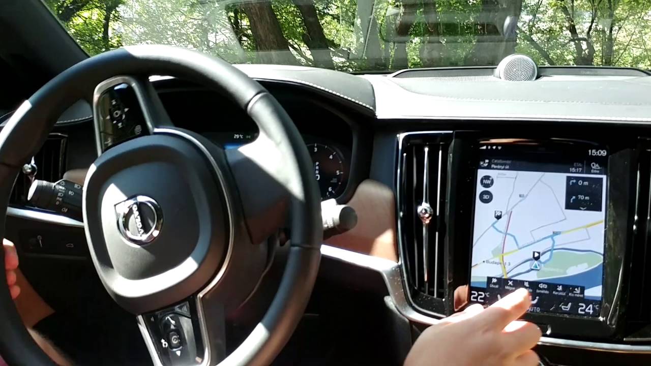 Volvo S90 infotainment bemutató