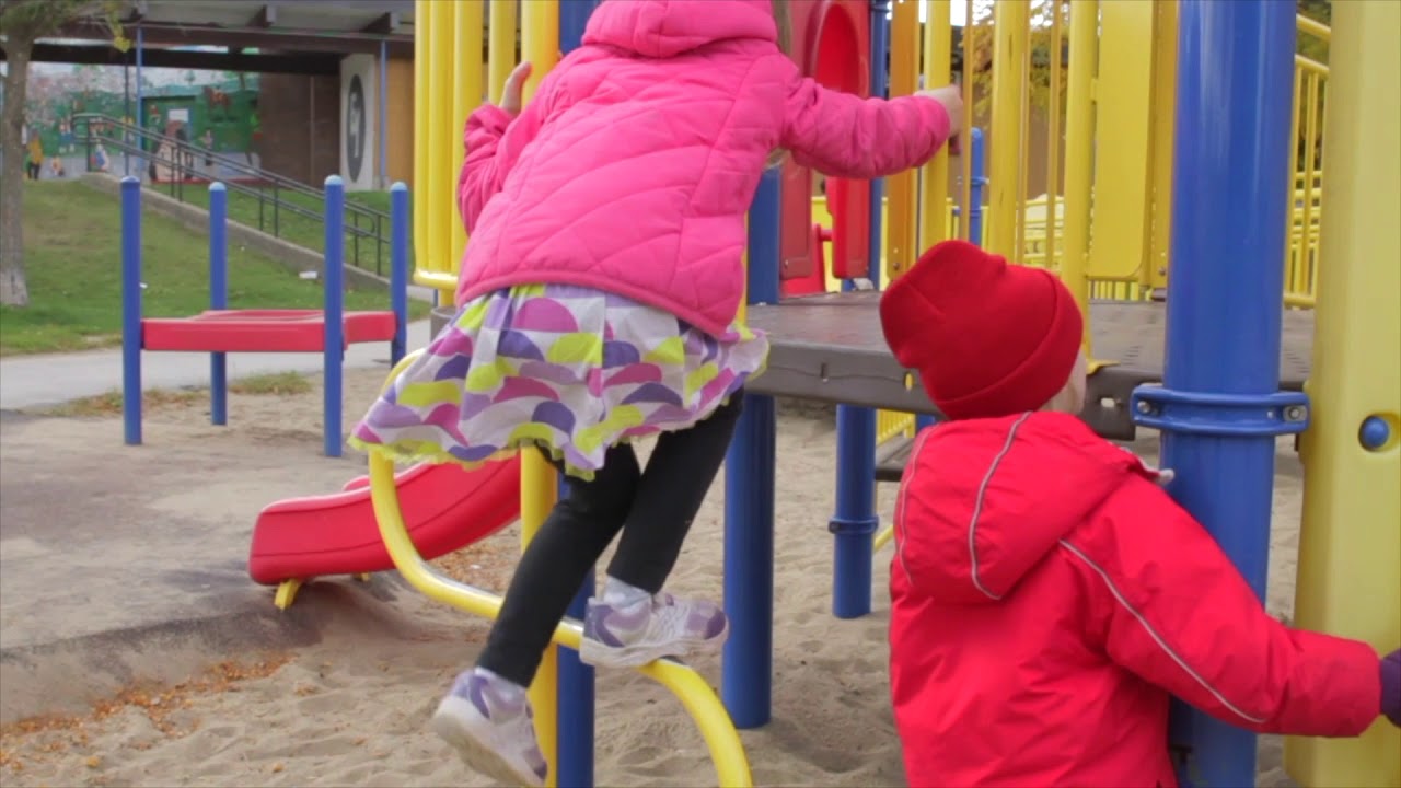 &Agrave; vous de jouer ensemble! L'activit&eacute; physique pour les enfants (HAB03-F)