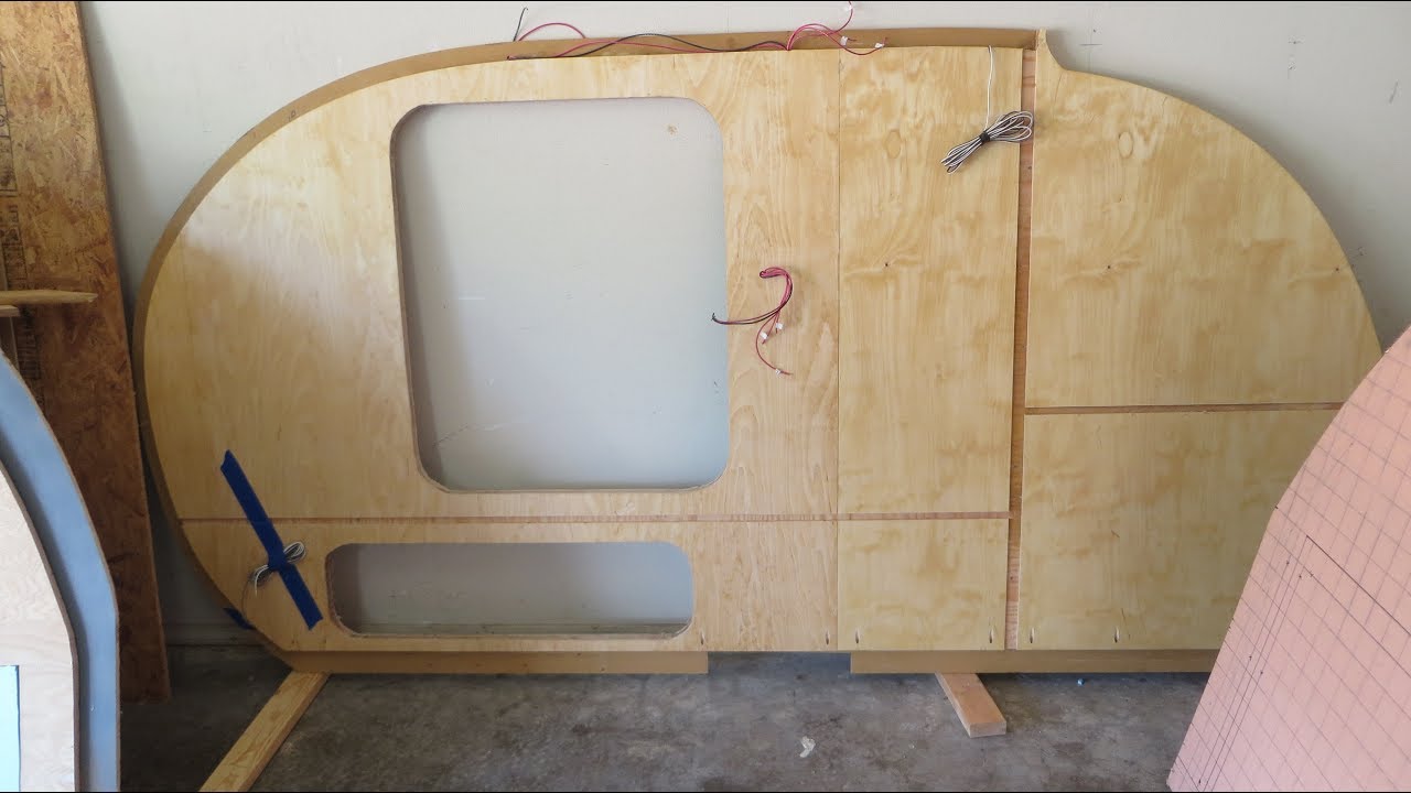 Teardrop Trailer Build - Completing the Side Wall