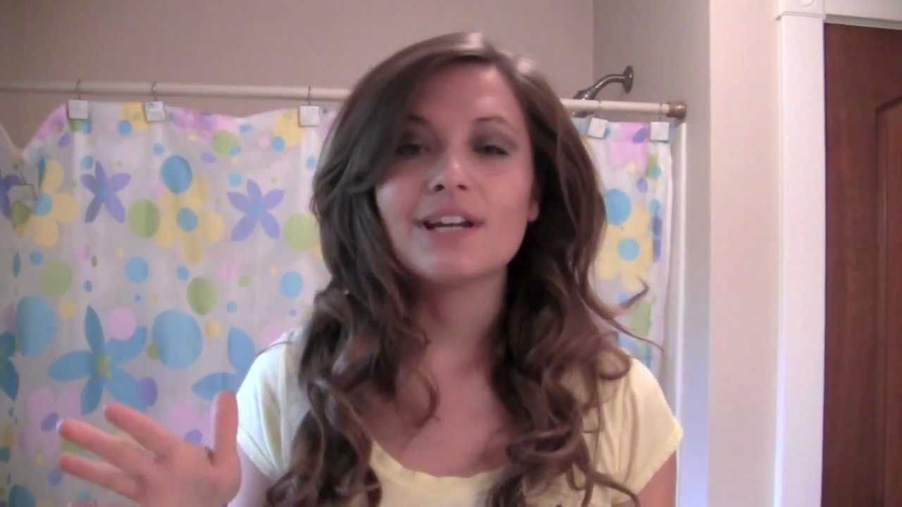 Get Victoria's Secret Hair by Using Hot Rollers