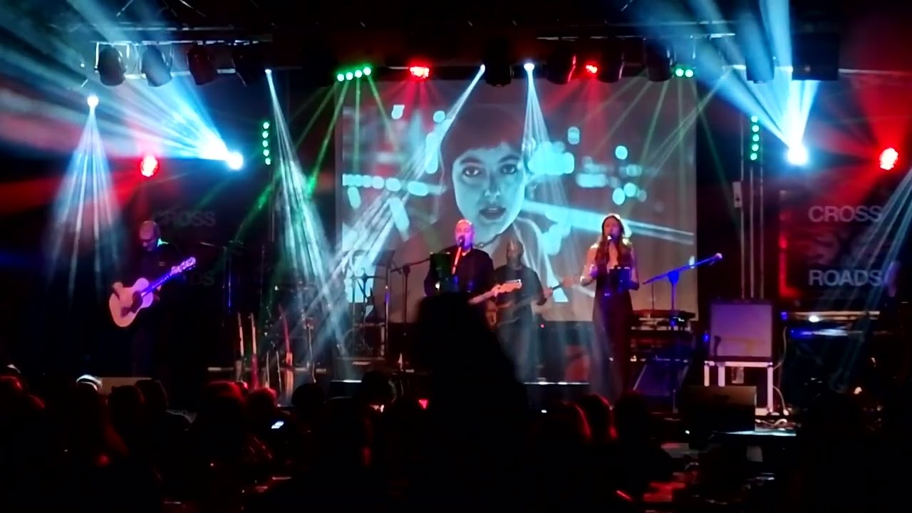WILD JOKERS   David Gilmour Between Two Points Cover    CrossRoads2025