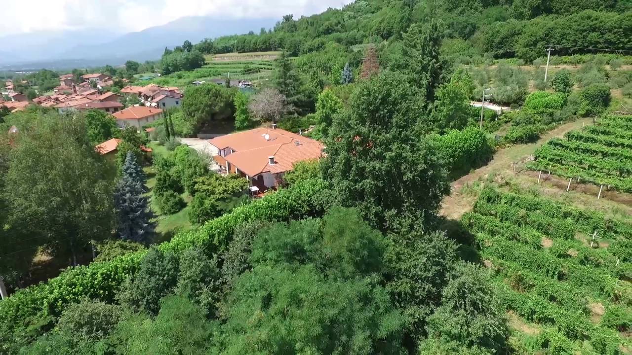 SPLENDIDA VILLA CON PISCINA E GIARDINO PRIVATO - Agliè, nel cuore del Canavese