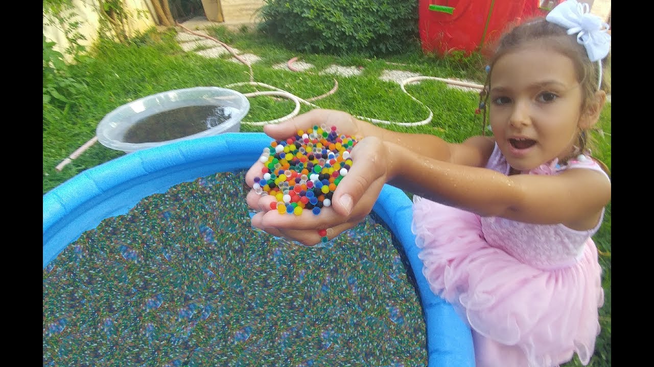 400.000 ORBEEZ, 2 FARKLI BOYDA, HAVUZ VE LEĞEN DOLDURDUK