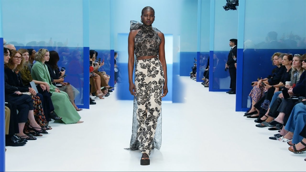 Max Mara Spring/Summer 2023 Milan