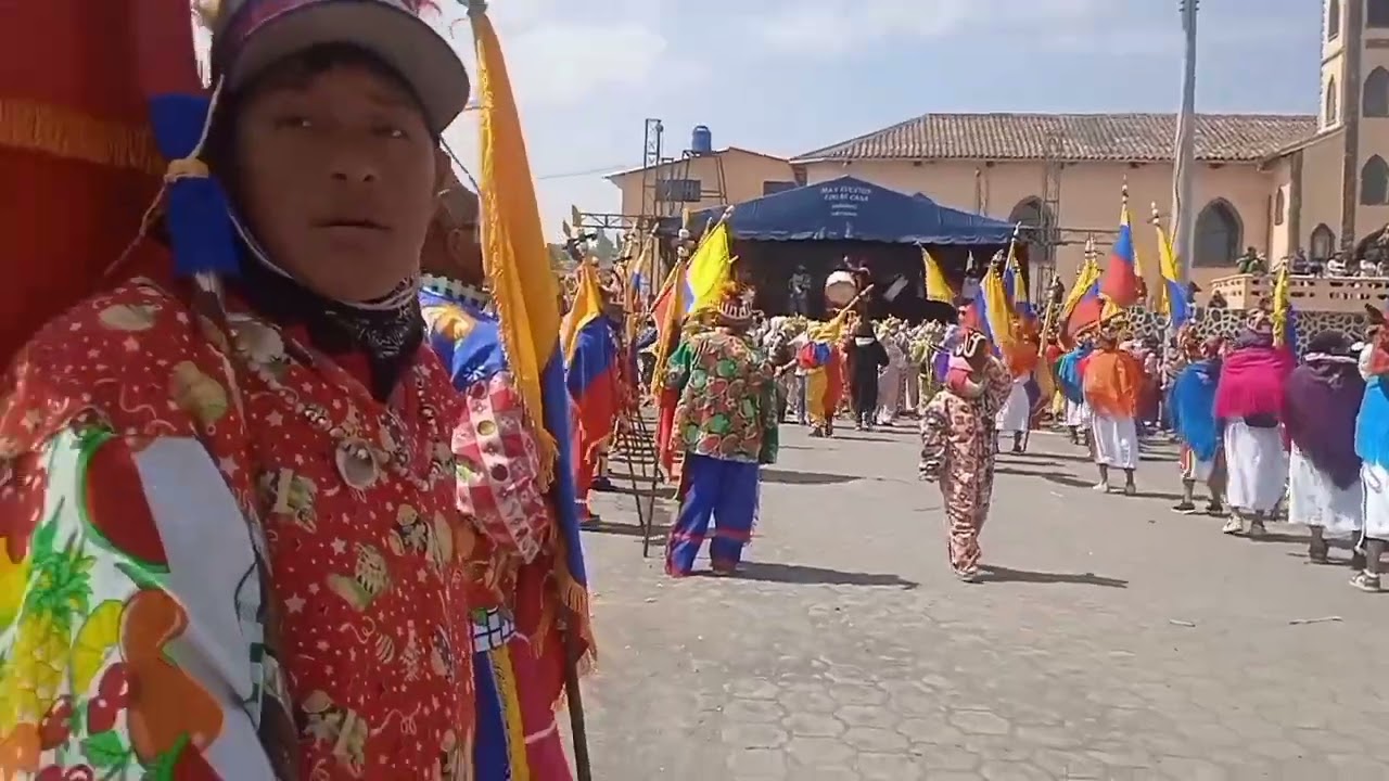 Fiestas de Joseguango Alto 2024 participación de la Yumbada Nueva Generación SANTÍSIMA CRUZ