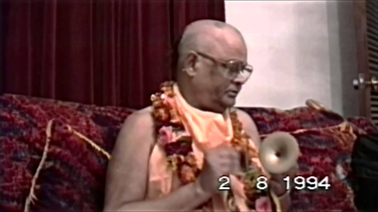 Gauranga Bolite Habe and Prayers
