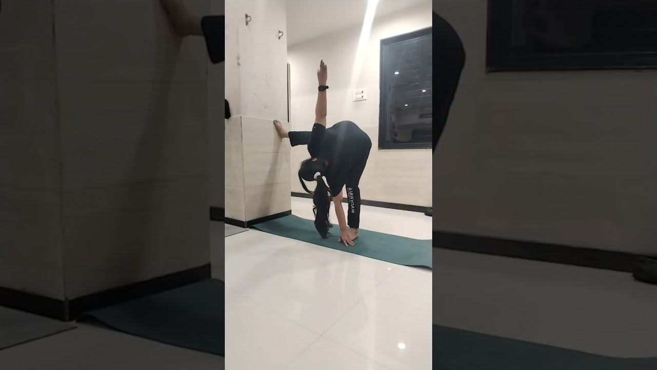 Wall Yoga Challenge 🧘‍♀️ 5 Min Me Full Body Stretch 🎉