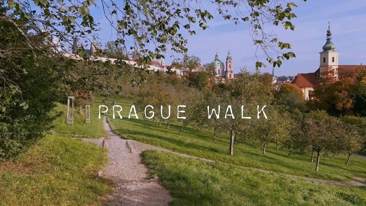 A Beautiful Autumn Walk in Prague - Petřin Hill - Relaxing Fall Nature Ambiance ASMR 4k HDR