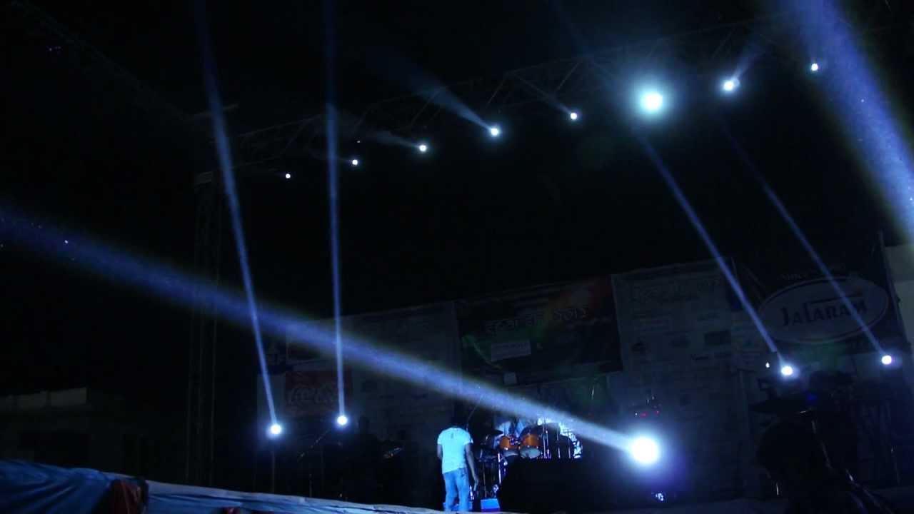 KK Zara si dil mein...Live at SVNIT Surat...recorded by Rahul